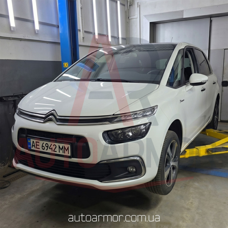Захист двигуна Citroen C4 Picasso II (2013-2022) Двигун: всі, [захищає Двигун, КПП] - ТИТАН (Є на складі, 2мм!)