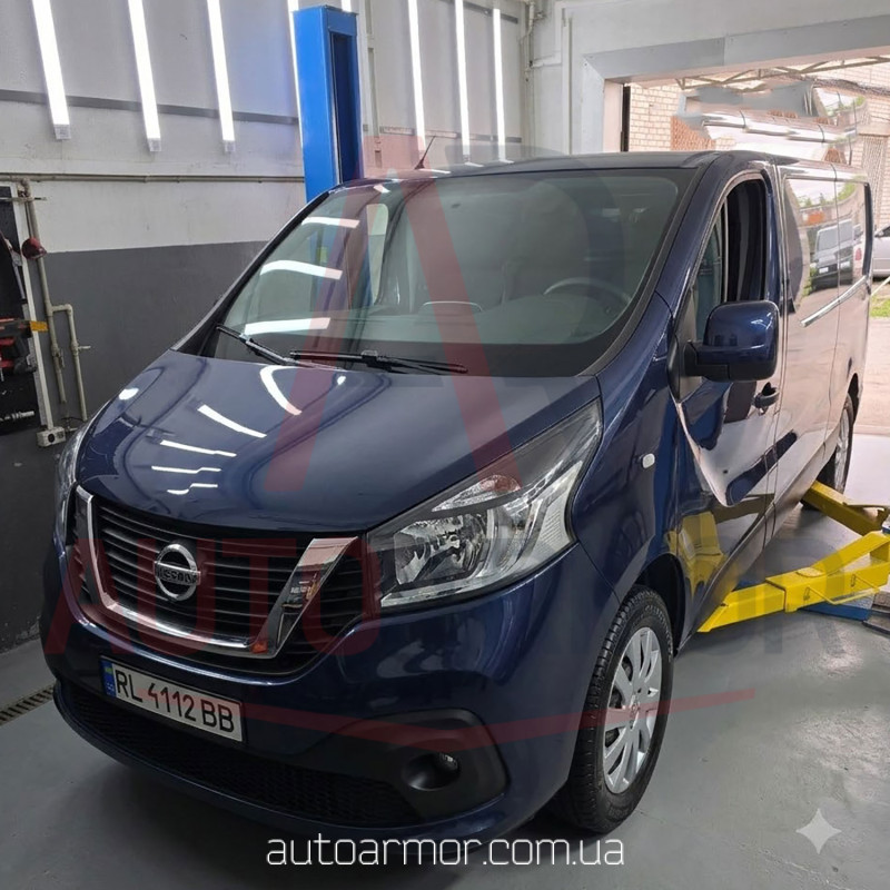 Защита двигателя Nissan NV300 (2014–2021) с боковыми крыльями. Двигатель: все версии, [защищает радиатор, двигатель, КПП] - ТИТАН (Є на складі, 2мм!)