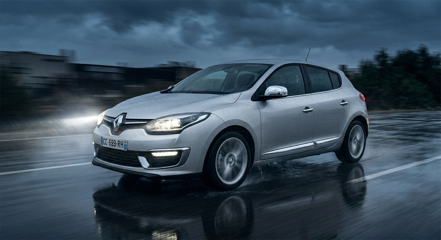 Renault Megane III порівняння з конкурентами